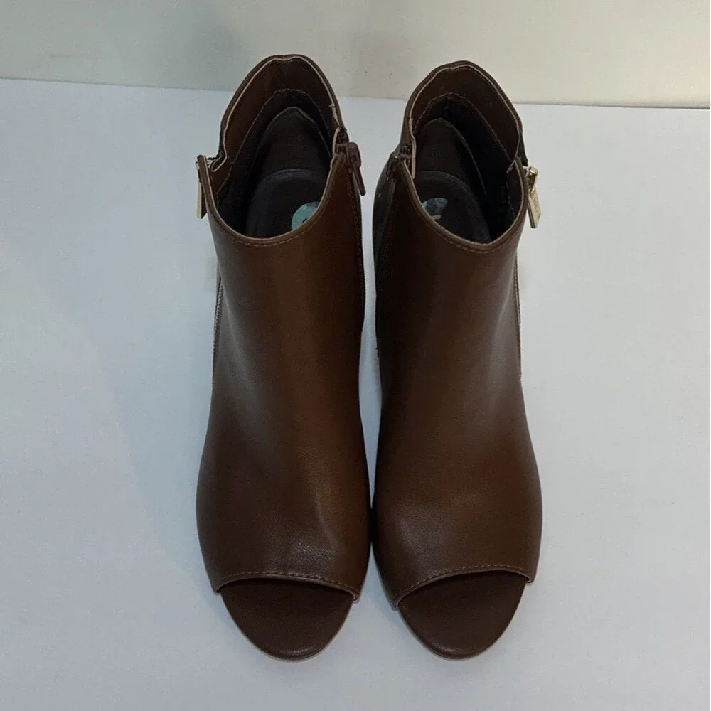 Unisa Women's Ankle Boots 8.5 M Zip Open Peep Toe Cognac